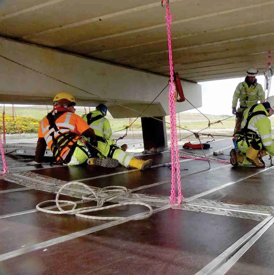 Under-deck access for maintenance