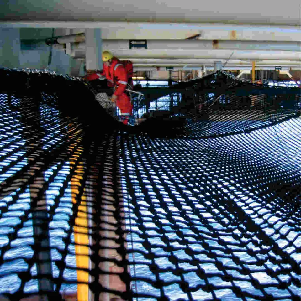 High-rise netting system